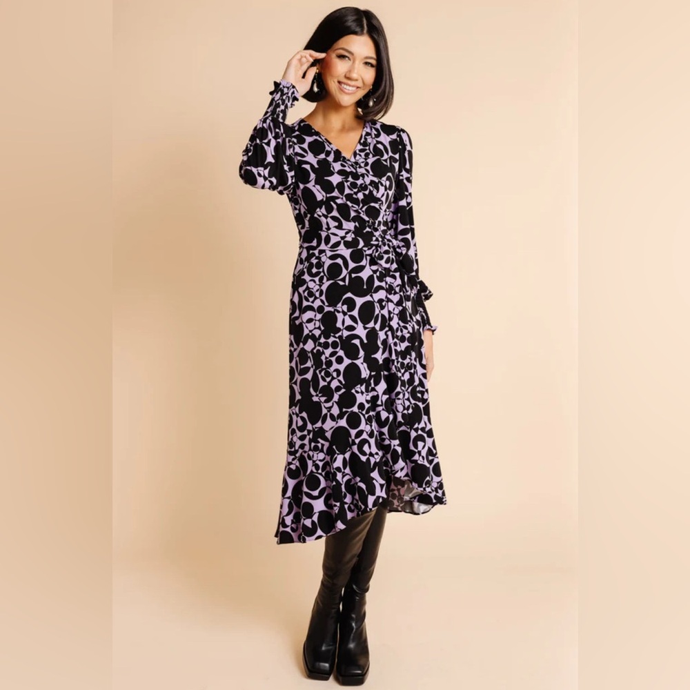Rachel Parcell Black and Lavender Retro Print Wrap‎ Dress